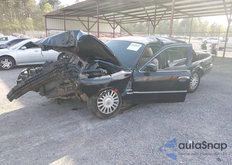 2010 Mercury Grand Marquis Ls (Fleet Only) из США, поврежденный, VIN 2MEBM7FVXAX600132